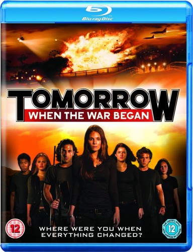Cмотреть Вторжение: Битва за рай / Tomorrow, When the War Began онлайн